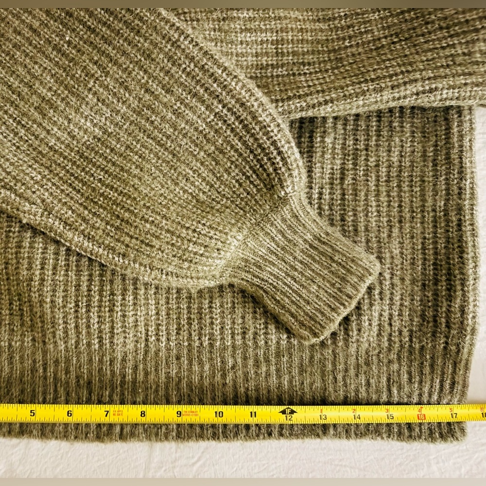 EUC Sezane Micky Jumper in Green XS No Flaws! - Picture 10 of 10